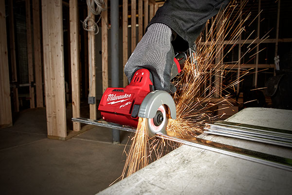 Cut Through Metal, Tile, Drywall, Cement Board… and so Much More… with the Versatile M12 Fuel™ 3″ Compact Cut Off Tool