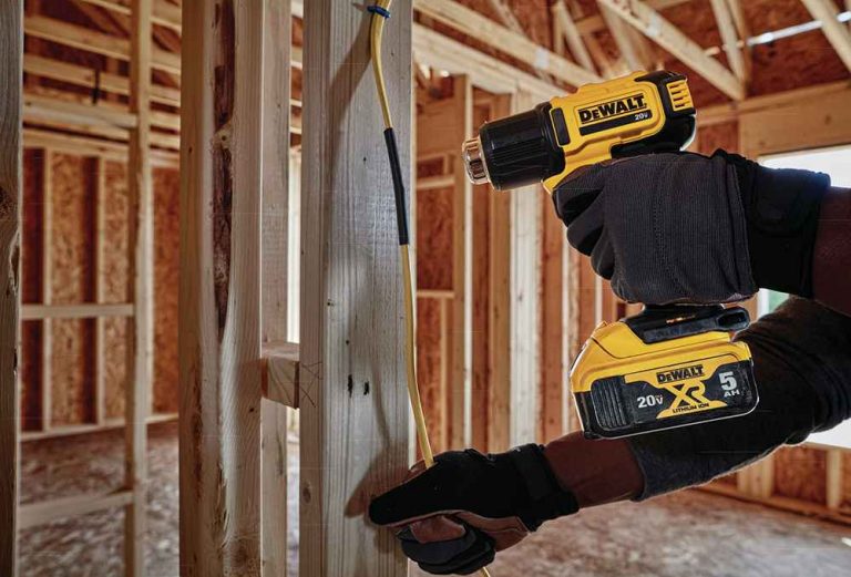 DEWALT® Introduces 20V MAX* Cordless Heat Gun